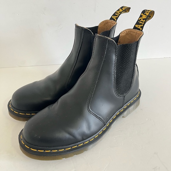 Dr Martens 2976 Yellow Stitch Leather Chelsea Boots M8 W9 - Picture 1 of 10